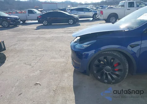 2020 Tesla Model Y из США, поврежденный, VIN 5YJYGVEF9LF025455